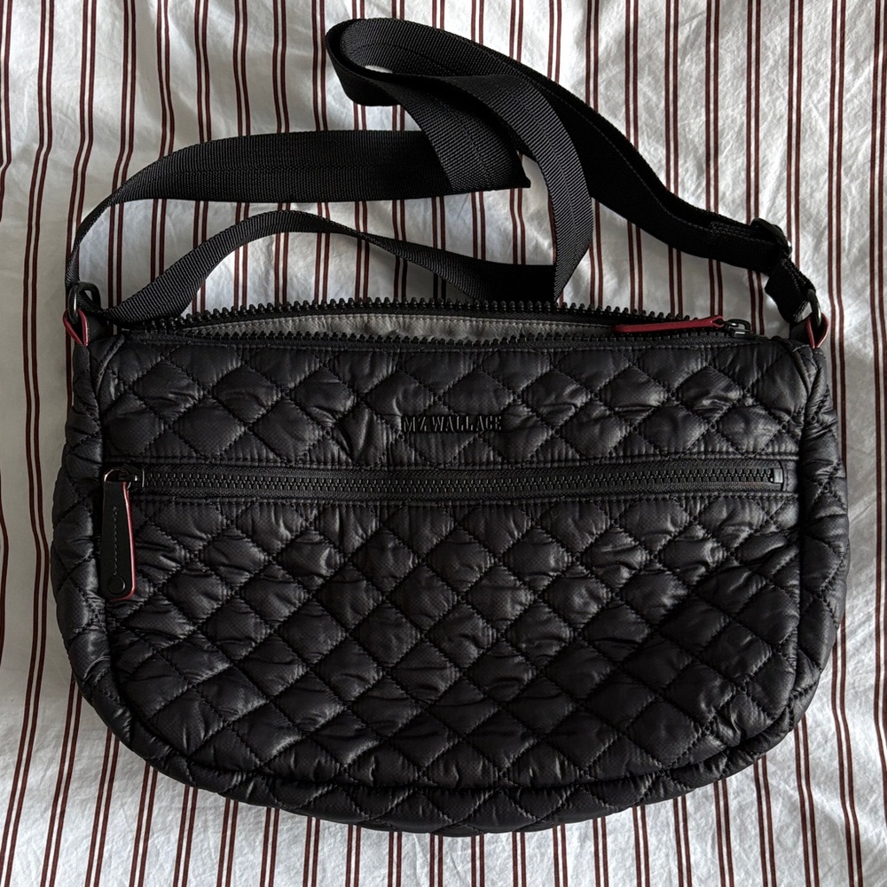 EUC - MZ Wallace Medium Metro Roxy Crossbody